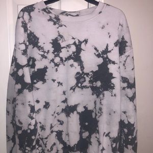 Cozy Black and Grey Acid Wash Sweatshirt